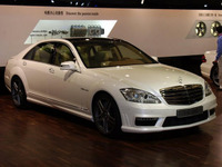 【上海モーターショー09】メルセデスベンツ Sクラス…2台のAMGが進化 画像