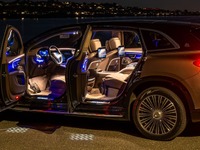 メルセデスマイバッハ最初のEV『EQS SUV』、649馬力ツインモーター搭載…米国受注開始 画像