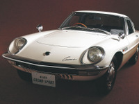 マツダのロータリーエンジン搭載車、累計生産200万台達成…1967年のコスモスポーツから 画像