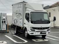 三菱ふそう eキャンター、e-Mobility Power社の公共充電ネットワークが利用可能に 画像