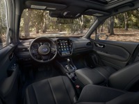 【スバル フォレスター 新型】車内空間もオールラウンダー、SUVらしさと利便性を兼ね備えたインテリア［詳細画像］ 画像