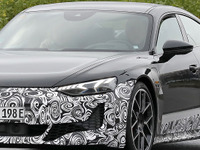 「ターボGT」相当のスーパーEVはあるのか？ アウディ『e-tron GT』初の大幅改良へ 画像