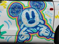フィアット『トッポリーノ』の抽象アート？ 愛嬌たっぷりのミッキーマウスを描く 画像