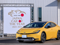 【2023-2024 日本カー・オブ・ザ・イヤー】「今年の一台」はトヨタ『プリウス』に決定！3度目の受賞　輸入車はBMW『X1』に 画像