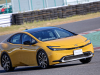 モノフォルムが見る者を魅了するプリウス…青山尚暉【日本カーオブザイヤー2023-2024】 画像
