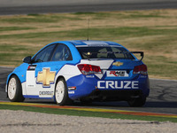 シボレー クルーズ WTCC …フランス映画に登場 画像