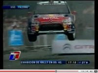 ［動画］WRC ローブ、市街地で白煙まみれ 画像