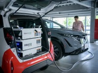 ベルエナジー、ポータブルEV急速充電器「Roadie V2」ロングケーブル仕様を発売 画像