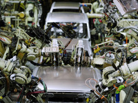 ダイハツ不正拡大、奥平社長「根幹を揺るがす事態」、問われる親会社トヨタの管理責任［新聞ウォッチ］ 画像