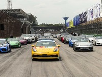 ポルシェ、75周年を世界中で祝う 画像