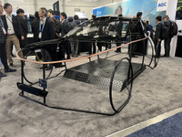 AGCが次世代モビリティ関連技術を展示、倉田CTO「世界とつながり、人財・技術が育つ土壌を作ることが重要」…CES 2024 画像