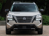 日産『ローグ』が大胆チェンジ、改良新型を米国発売へ…日本のエクストレイルは？ 画像