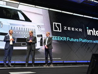 インテル、AI対応ソフトウェア定義自動車向け新型半導体を発表…CES 2024 画像