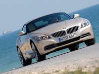 【BMW Z4 試乗】スポーツカーの新たなカテゴリー…こもだきよし 画像