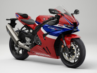 ホンダ CBR1000RR-R 仕様変更…2モーター式スロットルバイワイヤ採用など 画像