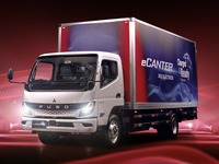 ダイムラートラック、2023年財務目標を達成 画像