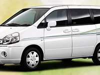 オーテックジャパン、『セレナ』に特別仕様車 画像