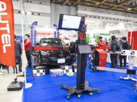 1台でエーミングとホイールアライメントを完結！ さらに故障診断もできるAUTELの最新ツールに注目…IAAE 2024 画像