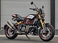 世界限定300台、インディアン『FTR x RSD Super Hooligan』を東京モーターサイクルショー2024で日本初公開へ 画像