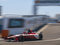 “電気のF1”が東京を激走！日本初の公道レース「フォーミュラE東京E-prix」で2万人の観客が興奮 画像