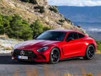 メルセデスAMG GT 新型 発売、AMG 4MATIC＋を搭載…価格は2750万円 画像