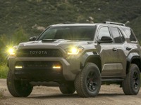 トヨタ『4ランナー』新型にオフロード向け「TRDプロ」仕様を設定…ハイブリッド i-FORCE MAX 搭載 画像