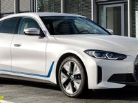 BMWの4ドアEVクーペ『i4』、改良新型を発表へ…北京モーターショー2024 画像