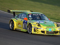 ニュル24時間耐久…ドイツの名門チームが驚異の4連覇達成 画像