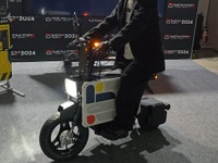 折りたたみ電動バイク「ICOMA タタメルバイク」先行受注開始 画像