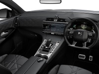 『DS 7』の特別仕様、「RIVOLI E-TENSE 4x4」を発売…価格は794万4000円 画像