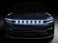 ジープの大型電動SUV『ワゴニアS』、5月30日デビューが決定 画像