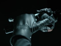 自動で消灯するウインカー、直感的操作のジョイスティックも…常識に挑戦するヤマハの「次世代スイッチ」 画像
