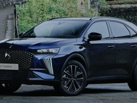 DS 7に「ヴォーバン」、防弾装甲仕様はPHEV…欧州発表 画像