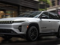 ジープの新型電動SUV『ワゴニアS』、「ローンチ・エディション」の予約を米国で開始 画像