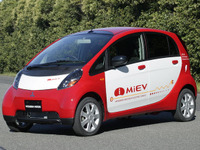 【エコカーワールド09】三菱、i-MiEV 市販モデルを公開 画像