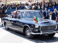 ランチア『フラミニア』、イタリア大統領がパレードで乗車…共和国記念日を祝う 画像