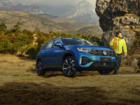 VWのSUV『タイロン』、年内にドイツ工場で生産開始…グローバルモデルに？ 画像