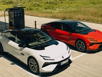 ロータスのハイパーEV『エメヤ』、急速充電で他社をリード…14分でバッテリーの80％充電 画像
