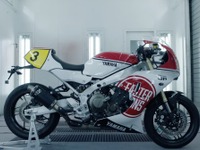 伝説のYZRが蘇る、ヤマハ『XSR900 GP』最新カスタムプロジェクトを公開 画像