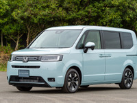 【ノア vs ステップワゴン】スペック比較…人気ミニバンのガソリンモデル 画像