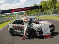 アウディ『RS 3』新型がニュルブルクリンクで新記録…実車は8月デビューへ 画像