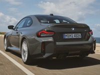 直6ターボさらにパワーアップ、操作まわりも刷新のBMW『M2』、グッドウッド2024でお披露目 画像
