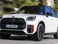 ［15秒でわかる］MINI『JCWカントリーマン』新型…300馬力の高性能SUV 画像