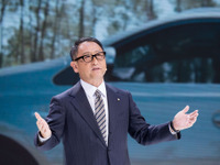 都市対抗野球開幕、推薦出場のトヨタ・豊田会長「子どもの運動会を見に行く気持ちで応援」［新聞ウォッチ］ 画像