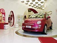 フィアットとバービー、青山や横浜でコラボキャンペーン　開催中 画像