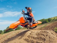 KTM『85 SX』に2025年型、モトクロスマシンに近い設計に…8月発売へ 画像