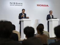 「日産・ホンダ」陣営に三菱も参画、ホンダ社長は資本提携「別に否定せず」［新聞ウォッチ］ 画像
