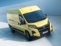 オペルの大型商用バン『モバノ』、8速ATを新設定…燃料電池車もスタンバイ 画像