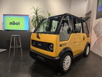 YouTube発のベンチャー企業、「100万円の一人乗りEV」で自動運転の実現へ奮闘 画像