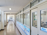 教室にネーミングライツ! 物流会社と高専が協定を締結 画像